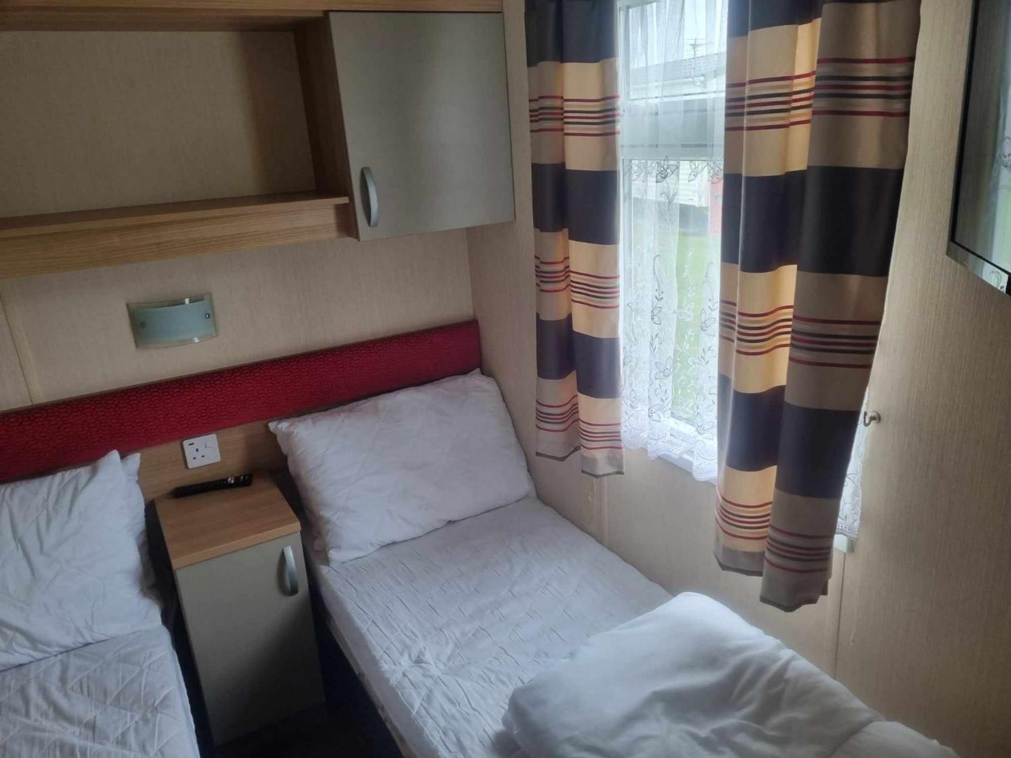 8 Berth Deluxe Caravan Palm Grove 142 Golden Palm Chapel St Leonards 外观 照片